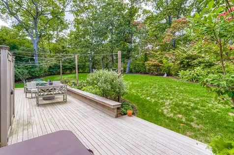 81 Leland Avenue Vineyard Haven MA 02568