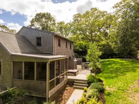 81 Leland Avenue Vineyard Haven MA 02568