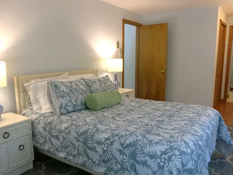 34 Pine Lane West Tisbury MA 02575