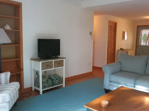 34 Pine Lane West Tisbury MA 02575