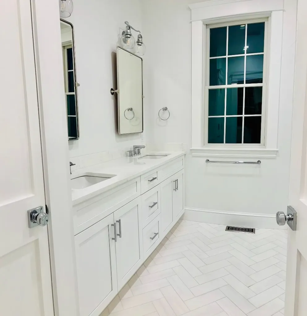 27 Seventh Street North Edgartown MA 02539