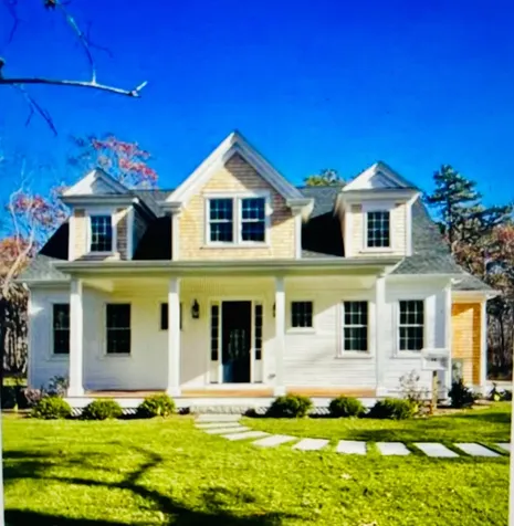 27 Seventh Street North Edgartown MA 02539