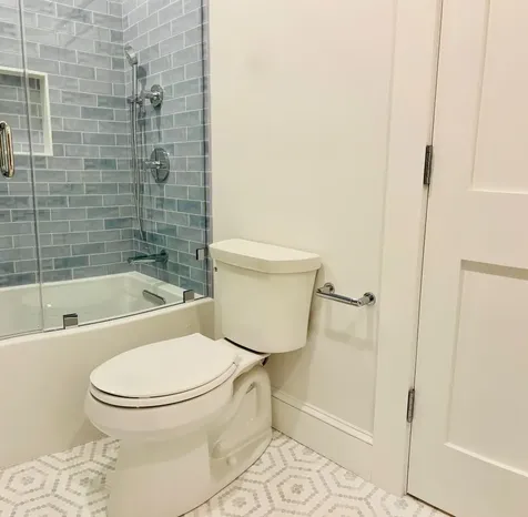 27 Seventh Street North Edgartown MA 02539