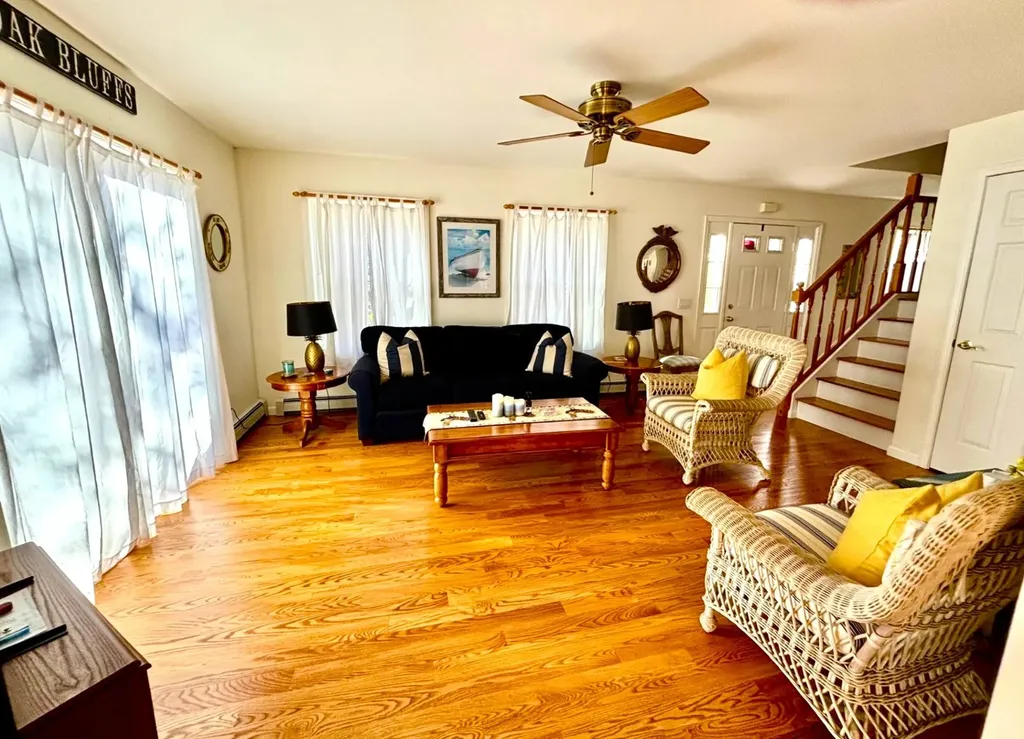 1 Jessie Leigh Mitchell Way Oak Bluffs MA 02557