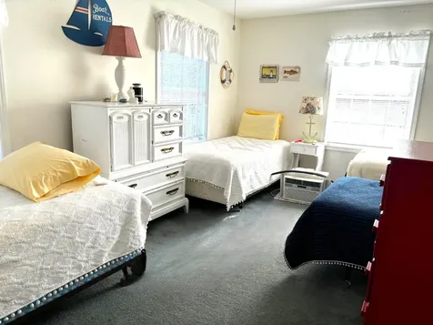 1 Jessie Leigh Mitchell Way Oak Bluffs MA 02557