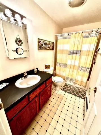 1 Jessie Leigh Mitchell Way Oak Bluffs MA 02557