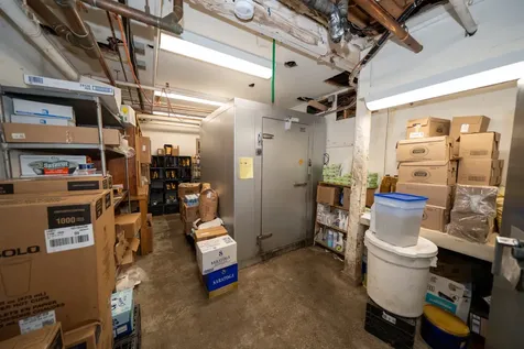 15 Main Street Vineyard Haven MA 02568