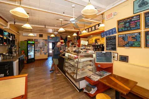 15 Main Street Vineyard Haven MA 02568