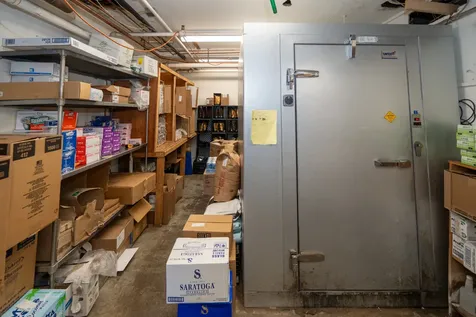 15 Main Street Vineyard Haven MA 02568