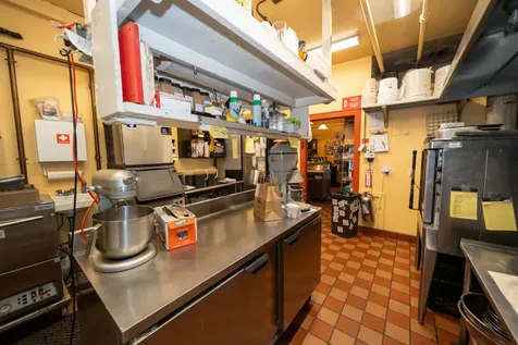 15 Main Street Vineyard Haven MA 02568