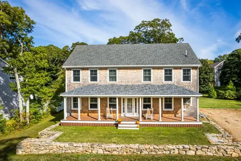 36 Ferro Way Vineyard Haven MA 02568
