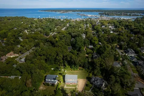 36 Ferro Way Vineyard Haven MA 02568