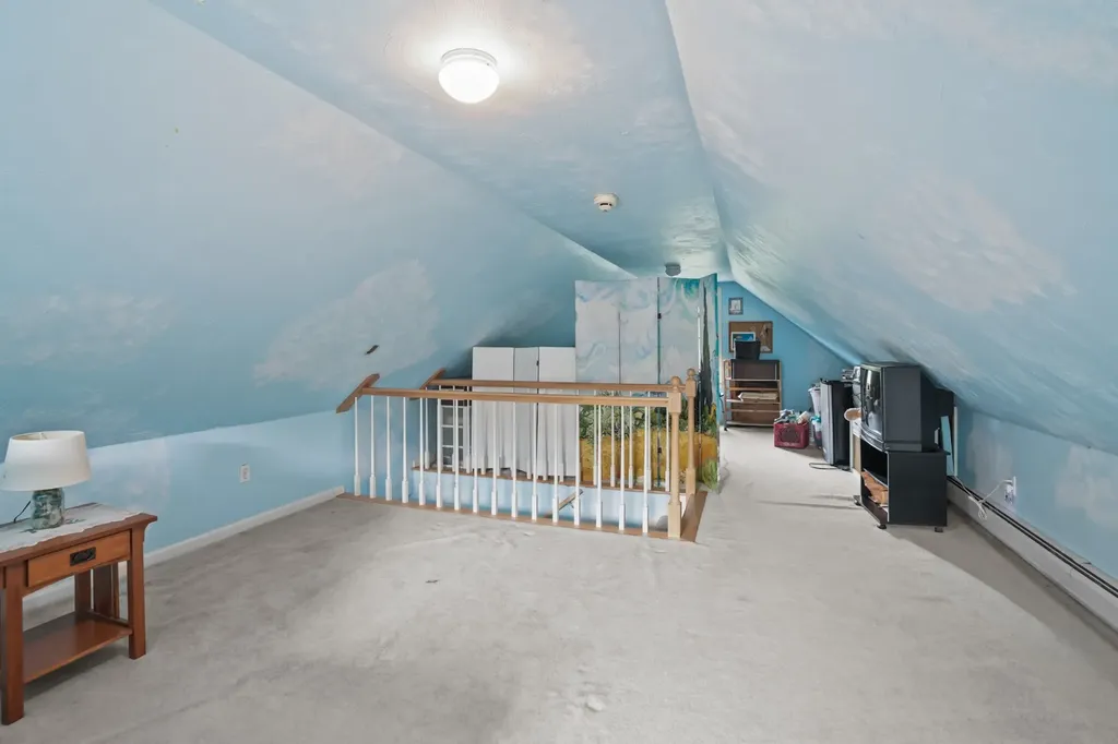 38 Rogers Way Oak Bluffs MA 02557