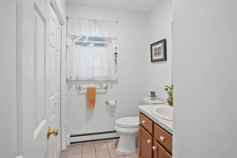 38 Rogers Way Oak Bluffs MA 02557