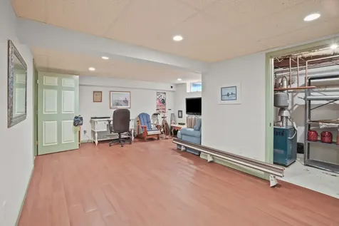 38 Rogers Way Oak Bluffs MA 02557