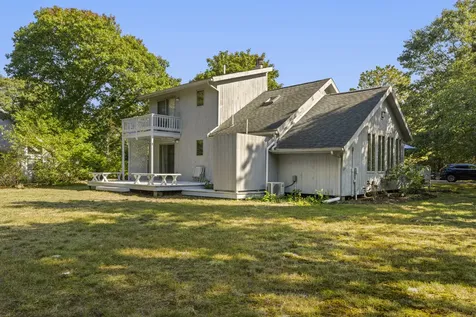 8 Court Street Edgartown MA 02539