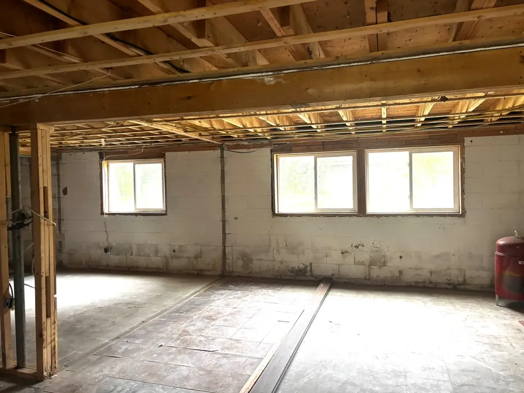 25 Windy Hill Road Oak Bluffs MA 02557