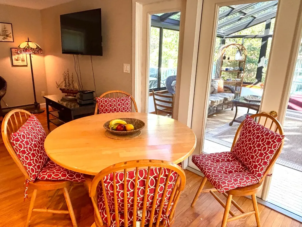 25 Windy Hill Road Oak Bluffs MA 02557