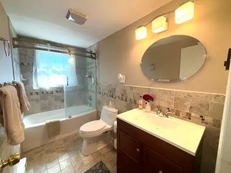 25 Windy Hill Road Oak Bluffs MA 02557