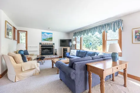 8 Old Dunhams Corner Way Edgartown MA 02539