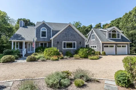 8 Old Dunhams Corner Way Edgartown MA 02539