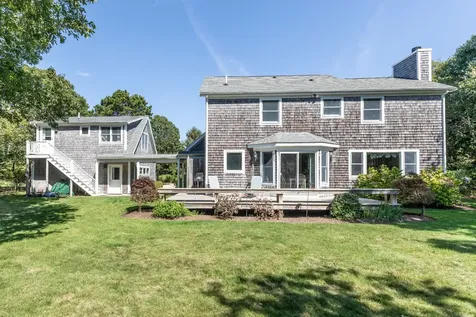 8 Old Dunhams Corner Way Edgartown MA 02539