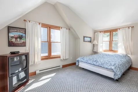 8 Old Dunhams Corner Way Edgartown MA 02539