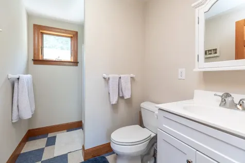 8 Old Dunhams Corner Way Edgartown MA 02539