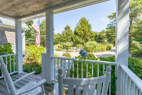 8 Old Dunhams Corner Way Edgartown MA 02539