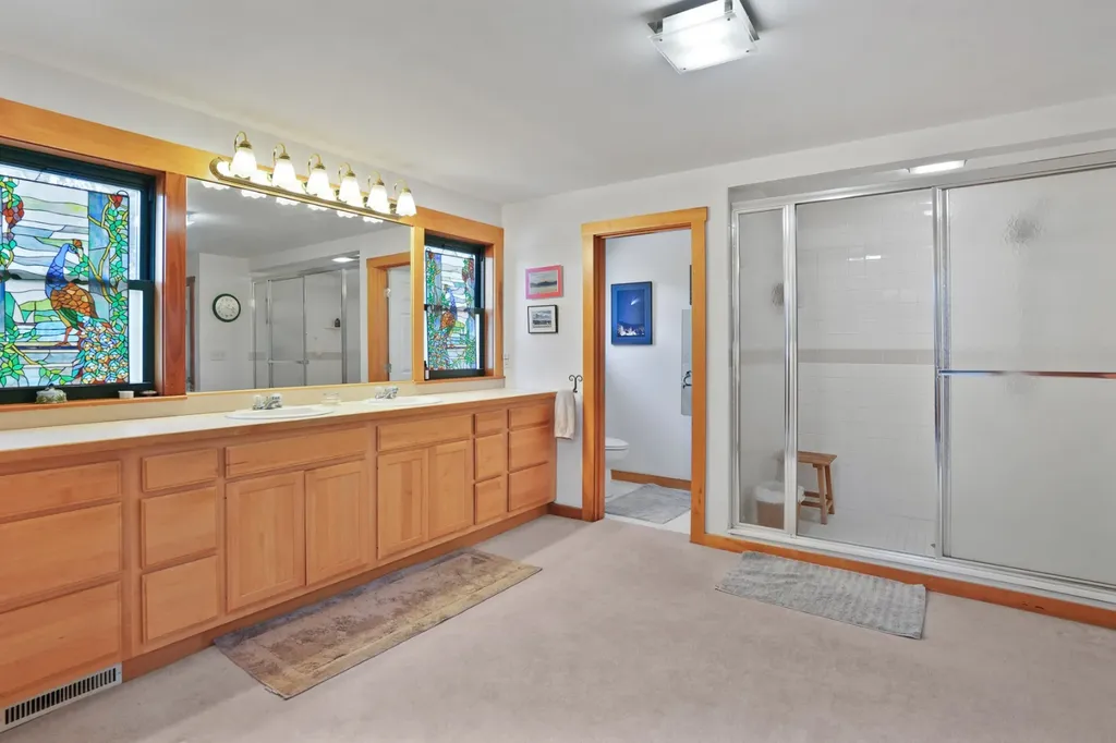 159 Lake Street Vineyard Haven MA 02568