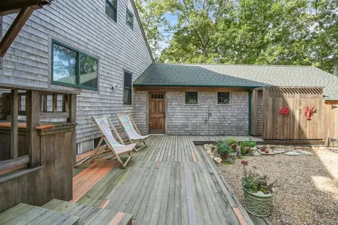 159 Lake Street Vineyard Haven MA 02568