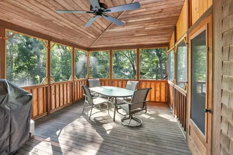 159 Lake Street Vineyard Haven MA 02568