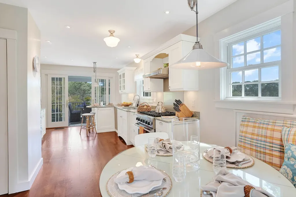 2 Orchard Lane Edgartown MA 02539