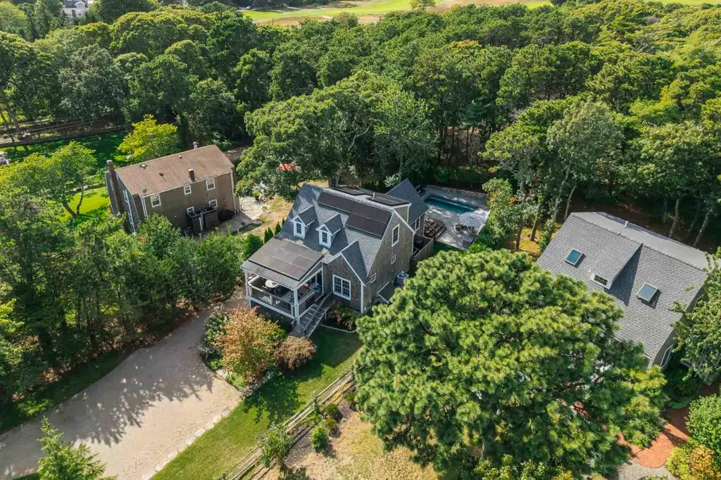 2 Orchard Lane Edgartown MA 02539