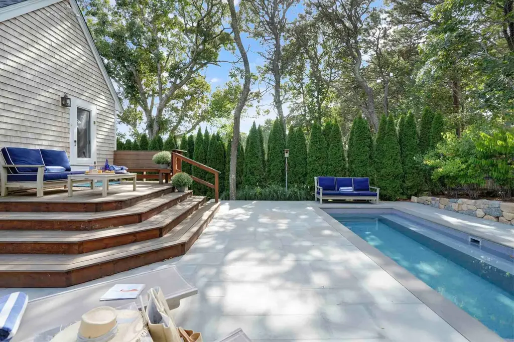 2 Orchard Lane Edgartown MA 02539