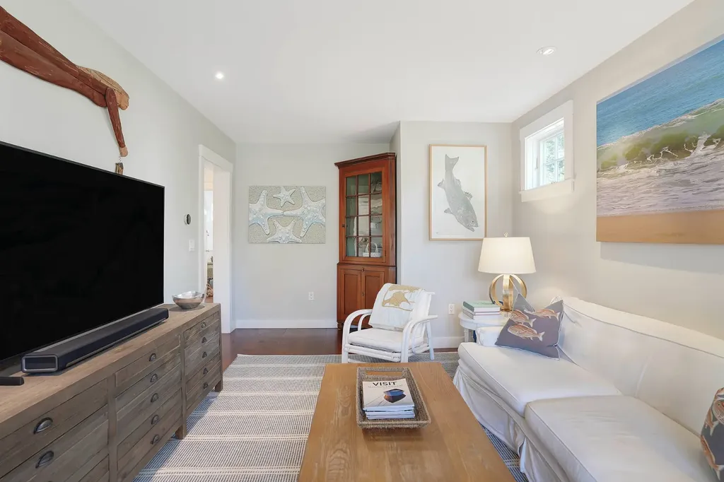 2 Orchard Lane Edgartown MA 02539