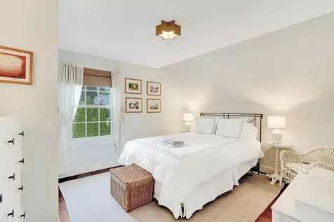 2 Orchard Lane Edgartown MA 02539