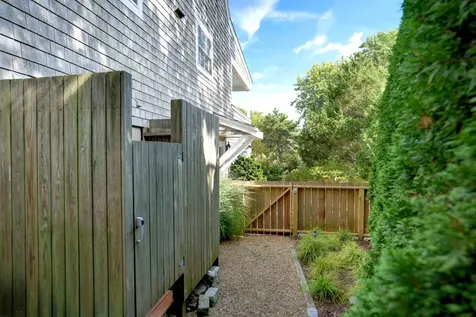 2 Orchard Lane Edgartown MA 02539