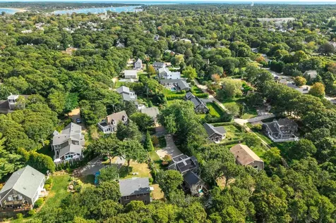 2 Orchard Lane Edgartown MA 02539