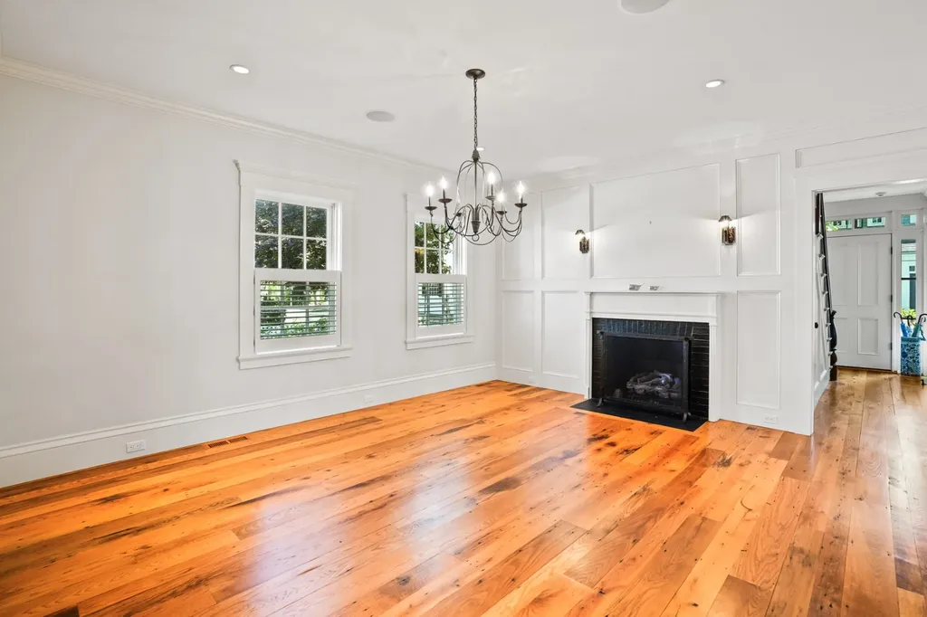 52 South Summer Street Edgartown MA 02539