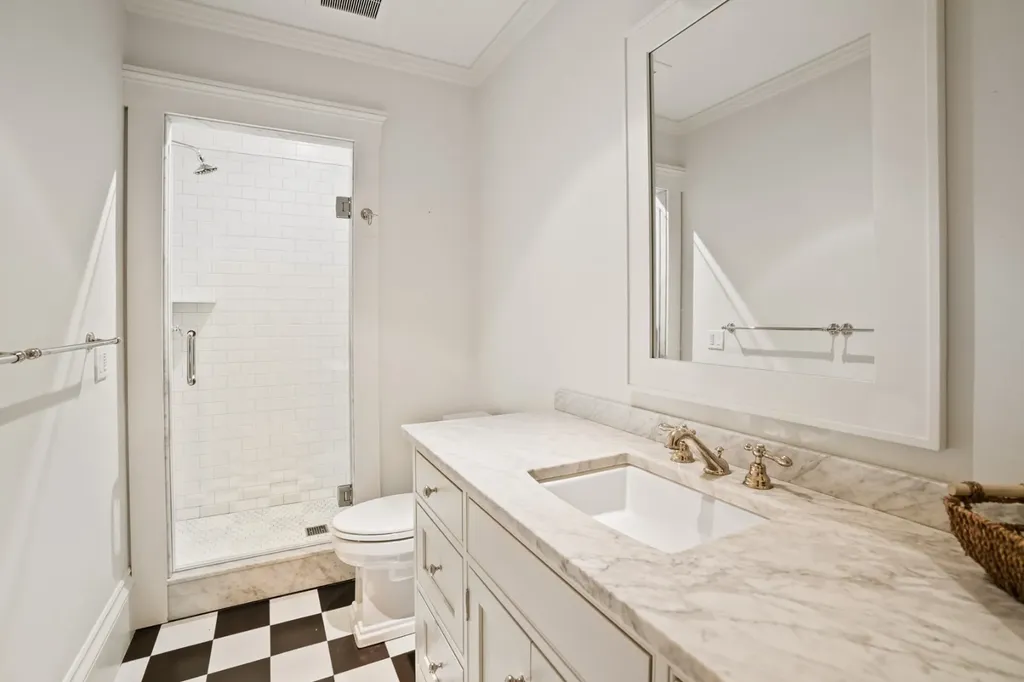 52 South Summer Street Edgartown MA 02539