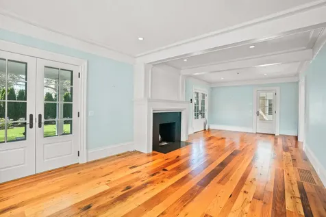 52 South Summer Street Edgartown MA 02539