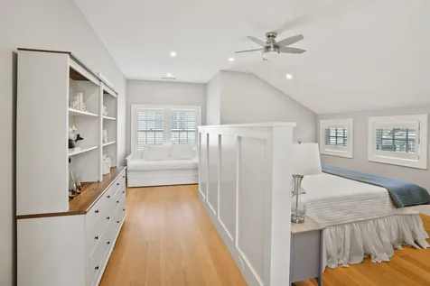 52 South Summer Street Edgartown MA 02539