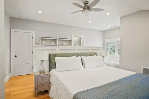 52 South Summer Street Edgartown MA 02539