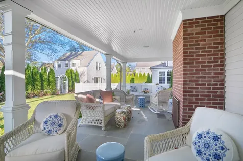 52 South Summer Street Edgartown MA 02539