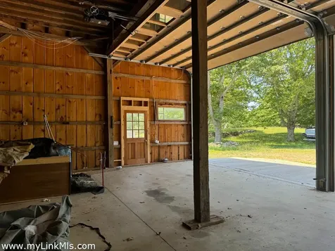 9 Moshup Trail Aquinnah MA 02535