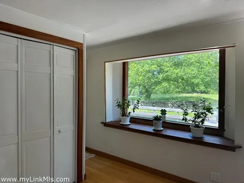 9 Moshup Trail Aquinnah MA 02535