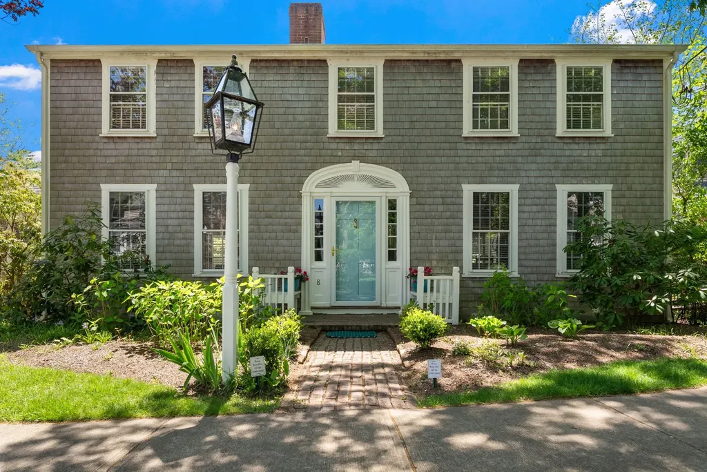 8 High Street Edgartown MA 02539