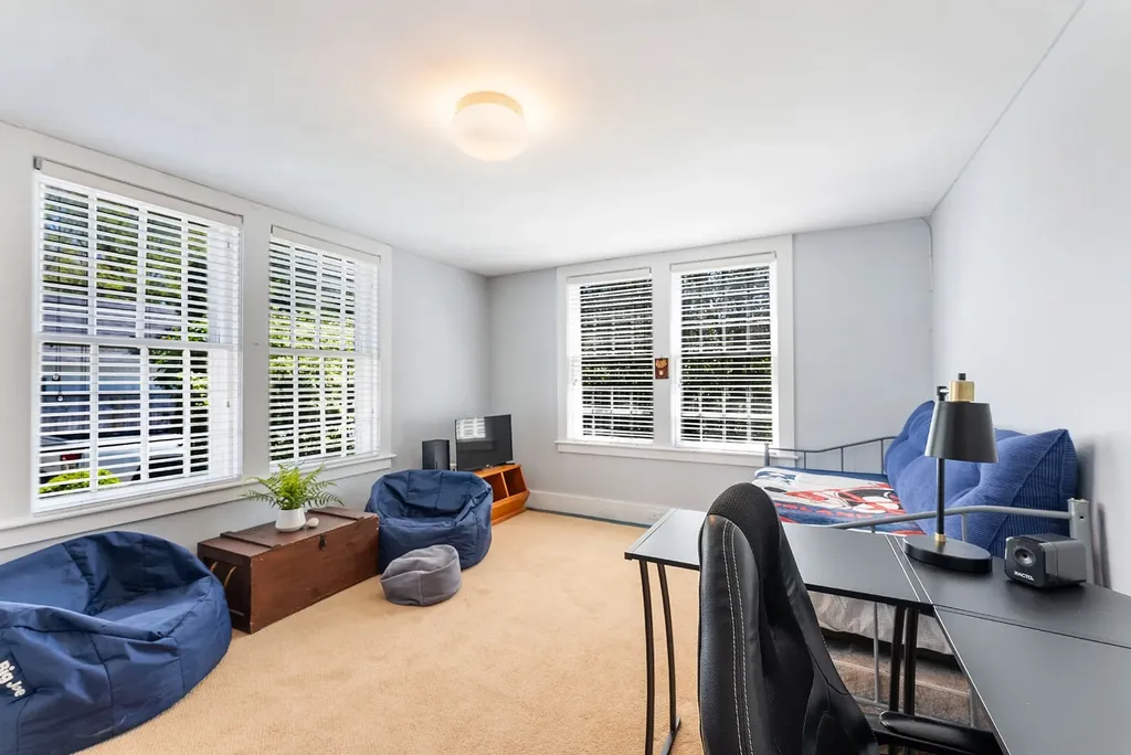 8 High Street Edgartown MA 02539