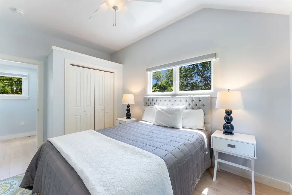 8 High Street Edgartown MA 02539